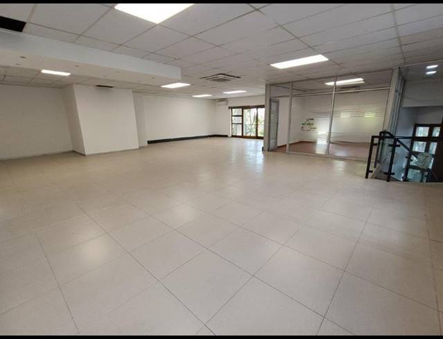 BUSINESS PROPERTY TO RENT IN HALFWAY HOUSE